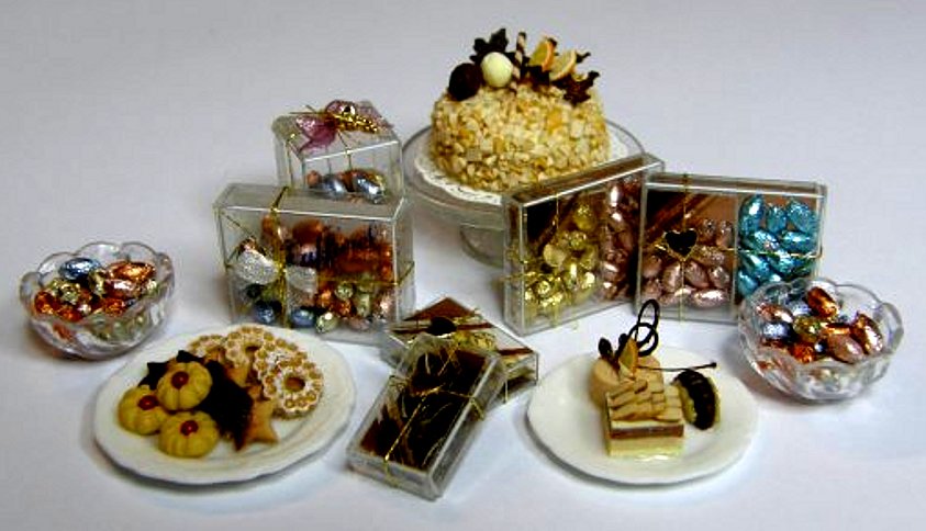 CDHM Artisan Elisabetta Croce of Le Molecole, 1:12 dollhouse miniature foods, italian foods, polymer clay