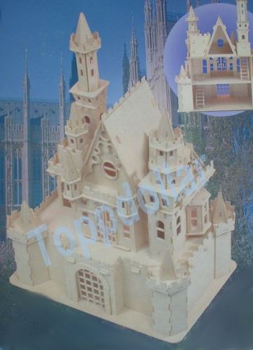 CDHM Artisan Tracy Topps of Minis On The Edge creates paper clay dollhouses in 1:12, 1:24, 1:48 and even 144 scale dollhouse kits.  Finishing the dollhouses in the style of the old european castles, and victorian styles of england, you america