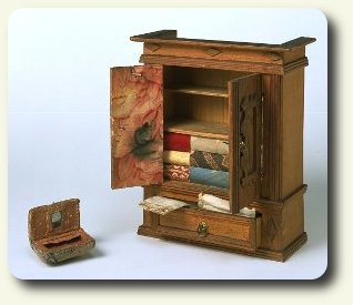 History of dollhouses, Part III