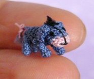 CDHM artisan Mariella Vitale creates thread crochet animals for the dollhouse miniature collector