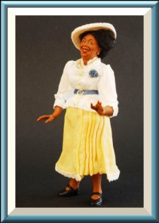 CDHM artisan Sherri Colvin creates handmade sculpted 1:12 dolls in dollhouse scale along with doll kits