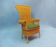 CDHM artisan Mary Rench hand weaves 1:12 scale dollhouse miniature furniture