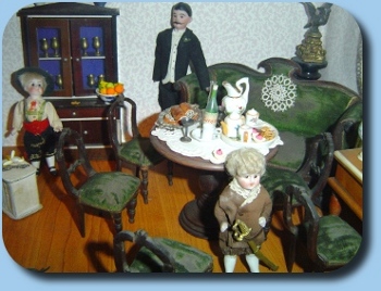 CDHM dollhouse tourism feature of dollhouse miniatures in Hungary, CDHM The Miniature Way, January 2011 featuring Hungary