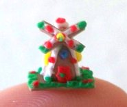 CDHM Artisan Courtney Strong sculpts OOAK 1:12 scale dollhouse miniature foods