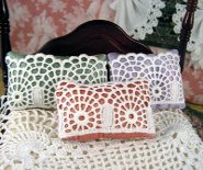 CDHM Artisan Rose-ellen Horan creates hand stitched pillows, drapes, bedspreads in 1/12, 1:24, 144 scale scale dollhouse