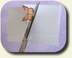 CDHM artisan Mariella Vitale shows you a how-to on making a paper butterfly in dollhouse 1:12 scale