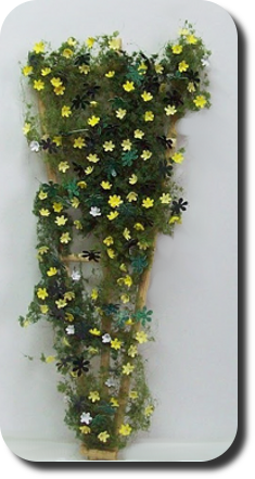 CDHM Artisan Cristina Diego creates handmade 1:12 scale flowers, plants and landscaping for the dolls house and railroad