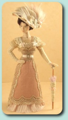 CDHM Artisan Georgina Ritson hand sculpts 1:12 character dolls