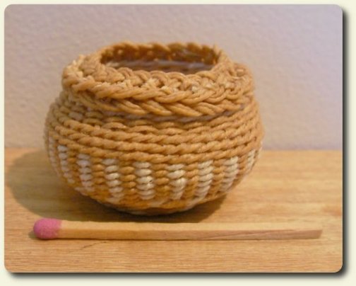 CDHM artisan Lidi Stroud 1:12 scale handmade baskets