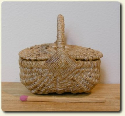 CDHM artisan Lidi Stroud 1:12 scale handmade baskets