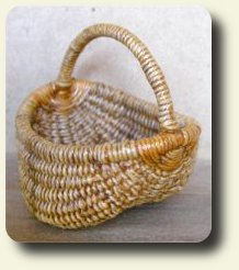 CDHM artisan Lidi Stroud 1:12 scale handmade baskets