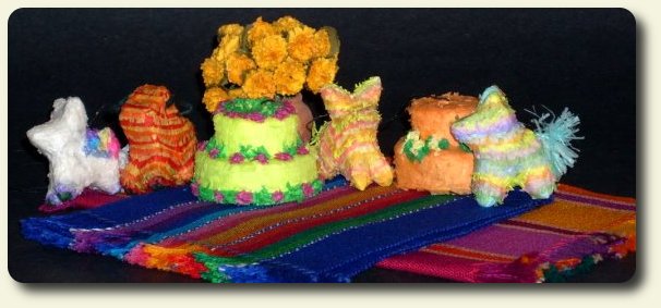 CDHM artisan Cheryl Speck of Texas Tiny Miniatures