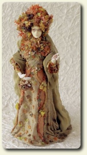 CDHM artisans Elisa Fenoglio, miniature porcelain dolls in 1:12 scale
