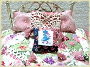 CDHM category feature, Rose-ellen Horan, Dollhouse pillows and quilt