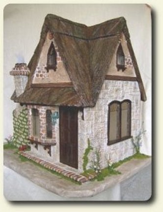 CDHM category feature, CDHM Artisan Tracy Topps of Minis On The Edge, customized thatched roof storybook cottage dollhouse