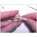 Using the clay tool to redefine the chest