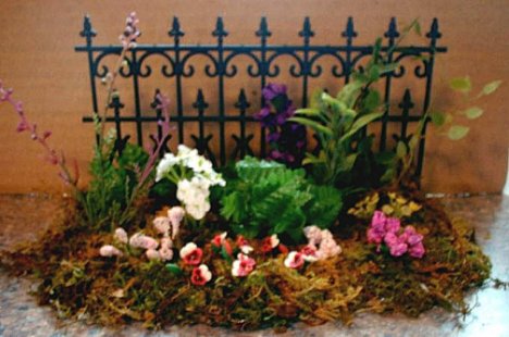 Learn to create a flower border for your dolls house