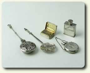 History of dollhouse miniatures