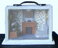 CDHM Forum member Sue Farmer has created a tiny 144 scale fully furnished dollhouse roombox